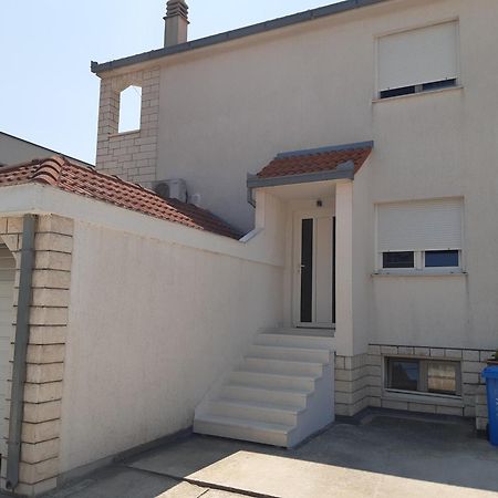 Apartmani Josipa Traù Esterno foto